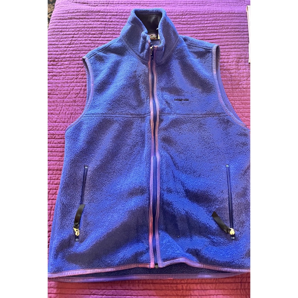 Patagonia Synchilla Fleece Vest Women's Medium Purple Full Zip‎ Sleeveless